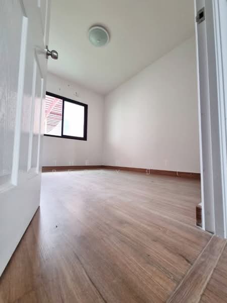 Baan Lapawan 23 : บ้านลภาวัน 23 ติดถนนใหญ่ 345-ราชพฤกษ์, นนทบุรี, ถนน 345-ราชพฤกษ์, ลำโพ, บางบัวทอง, นนทบุรี, 100 ตร.ม., ทาวน์เฮ้าส์ ขาย, โดย The Best Property บี (รหัสตัวแทน 3001) Line ID :, 500498825 - DDproperty.com