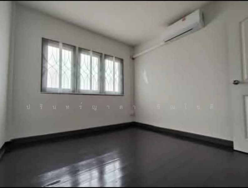 House Chokchai 4 Soi 56, Bangkok, โชคชัย 4 ซอย 56, Lat Phrao, Bangkok, 3 Bedrooms, 180 sqm, Single Detached House For Rent, by ปรินทร์ญาดา ชิณโชติ, 500498835 - DDproperty.com