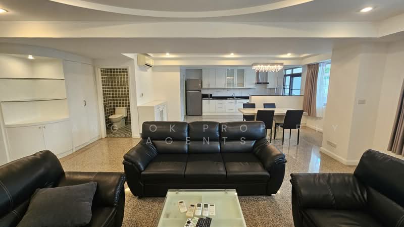 Royal Castle Sukhumvit, Bangkok, 30 Soi Sukhumvit 39, Khlongtoei Nua, Watthana, Bangkok, 3 Bedrooms, 164 sqm, Condo For Rent, by BANGKOK PROPERTY AGENTS, 500498853 - DDproperty.com