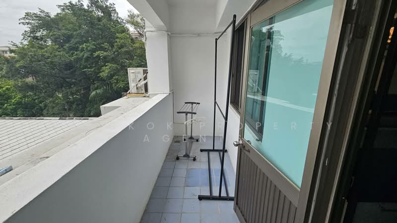 Royal Castle Sukhumvit : รอยัล คาสเซอร์ สุขุมวิท, กรุงเทพ, 30 ซอยสุขุมวิท 39, คลองเตยเหนือ, วัฒนา, กรุงเทพ, 164 ตร.ม., คอนโด ให้เช่า, โดย BANGKOK PROPERTY AGENTS, 500498853 - DDproperty.com