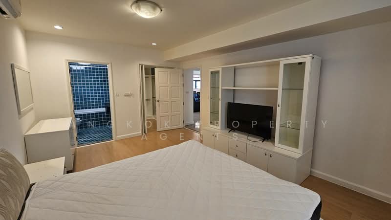 Royal Castle Sukhumvit, Bangkok, 30 Soi Sukhumvit 39, Khlongtoei Nua, Watthana, Bangkok, 3 Bedrooms, 164 sqm, Condo For Rent, by BANGKOK PROPERTY AGENTS, 500498853 - DDproperty.com