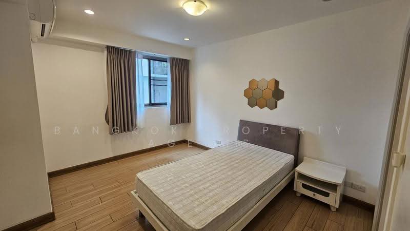 Royal Castle Sukhumvit, Bangkok, 30 Soi Sukhumvit 39, Khlongtoei Nua, Watthana, Bangkok, 3 Bedrooms, 164 sqm, Condo For Rent, by BANGKOK PROPERTY AGENTS, 500498853 - DDproperty.com