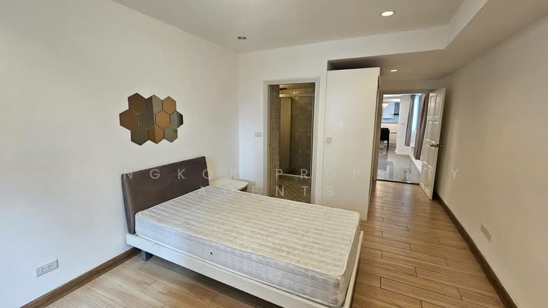Royal Castle Sukhumvit, Bangkok, 30 Soi Sukhumvit 39, Khlongtoei Nua, Watthana, Bangkok, 3 Bedrooms, 164 sqm, Condo For Rent, by BANGKOK PROPERTY AGENTS, 500498853 - DDproperty.com