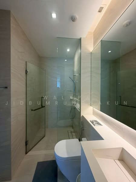 The Strand Thonglor, Bangkok, 36 Soi Sukhumvit 55, Khlong Tan Nua, Watthana, Bangkok, 2 Bedrooms, 108 sqm, Condo For Rent, by Walapa Jidbumrungsakun, 500498856 - DDproperty.com