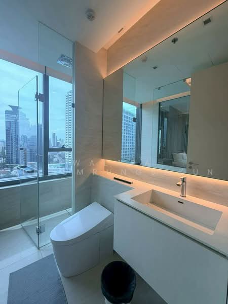 The Strand Thonglor, Bangkok, 36 Soi Sukhumvit 55, Khlong Tan Nua, Watthana, Bangkok, 2 Bedrooms, 108 sqm, Condo For Rent, by Walapa Jidbumrungsakun, 500498856 - DDproperty.com