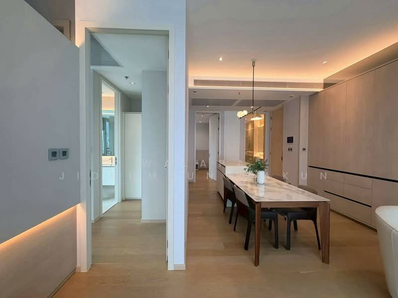 The Strand Thonglor, Bangkok, 36 Soi Sukhumvit 55, Khlong Tan Nua, Watthana, Bangkok, 2 Bedrooms, 108 sqm, Condo For Rent, by Walapa Jidbumrungsakun, 500498856 - DDproperty.com