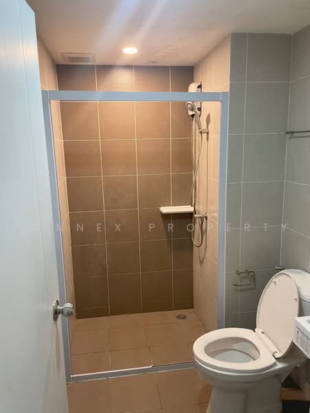 Lumpini Ville Sukhumvit 76-Bearing Station 2, Samut Prakan, Soi Sukhumvit 76, Samrong Nua, Muang Samut Prakarn, Samut Prakan, 2 Bedrooms, 39 sqm, Condo For Rent, by Connex Property, 500498891 - DDproperty.com