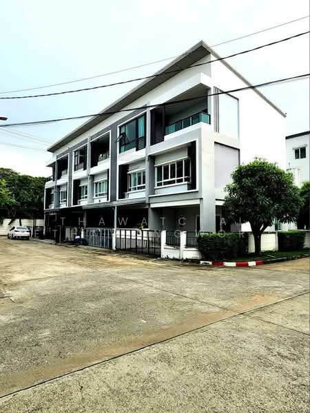 The Ricco Town Watcharapol, Bangkok, Ruammit Pattana, Khlong Tan Nuea, Tha Rang, Bang Khen, Bangkok, 3 Bedrooms, 170 sqm, Townhouse For Sale, by Thawatchai Methawongworakul, 500498912 - DDproperty.com