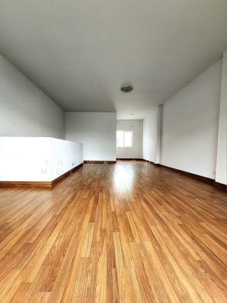 The Ricco Town Watcharapol, Bangkok, Ruammit Pattana, Khlong Tan Nuea, Tha Rang, Bang Khen, Bangkok, 3 Bedrooms, 170 sqm, Townhouse For Sale, by Thawatchai Methawongworakul, 500498912 - DDproperty.com