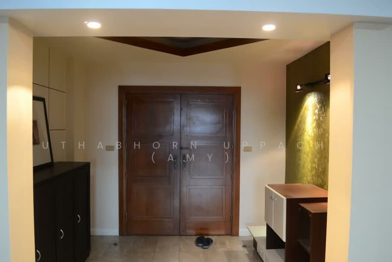 President Park Sukhumvit 24, Bangkok, 99 Sukhumvit 24 Alley, Khlongtoei Nua, Watthana, Bangkok, 3 Bedrooms, 223 sqm, Condo For Rent, by Juthabhorn Uppachit (Amy), 500498932 - DDproperty.com
