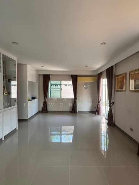 undefined, Bangkok, Min Buri, Bangkok, 3 Bedrooms, 204 sqm, Single Detached House For Sale, by Thawatchai Methawongworakul, 500498933 - DDproperty.com