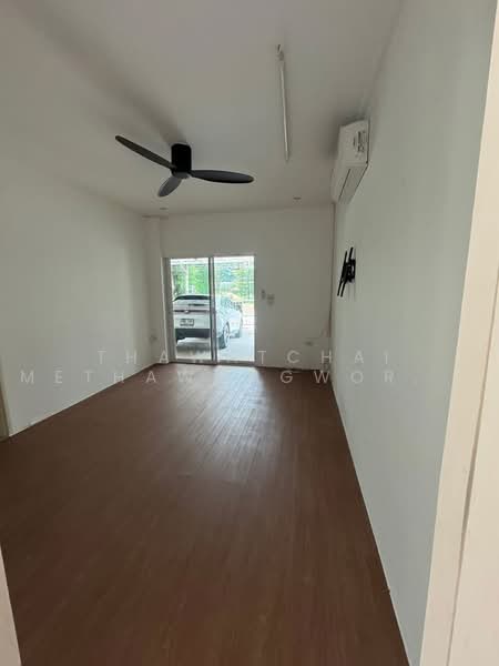 undefined, Bangkok, Min Buri, Bangkok, 3 Bedrooms, 204 sqm, Single Detached House For Sale, by Thawatchai Methawongworakul, 500498933 - DDproperty.com