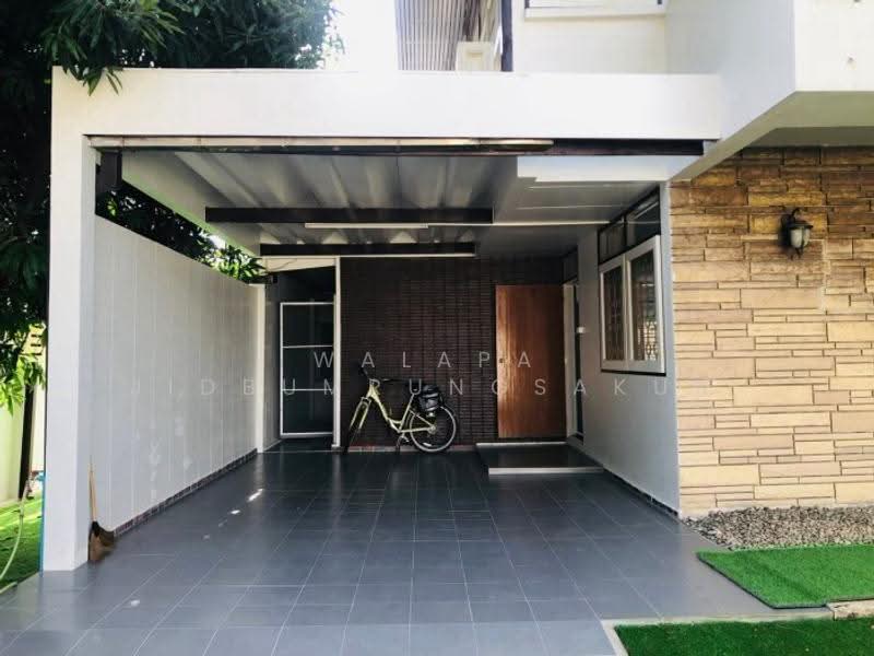 3-BR House, Bangkok, Khlong Tan Nua, Watthana, Bangkok, 3 Bedrooms, 150 sqm, Single Detached House For Rent, by Walapa Jidbumrungsakun, 500498949 - DDproperty.com