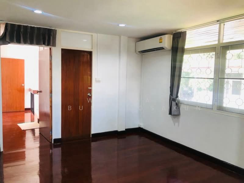 บ้าน 3-ห้องนอน, กรุงเทพ, คลองตันเหนือ, วัฒนา, กรุงเทพ, 150 ตร.ม., บ้านเดี่ยว ให้เช่า, โดย Walapa Jidbumrungsakun, 500498949 - DDproperty.com