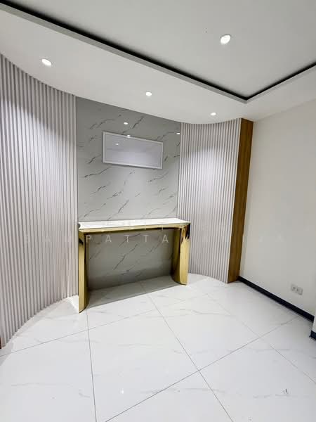 Home Office for Rent Rama 9, Bangkok, Wang Thonglang, Bangkok, 4 Bedrooms, 500 sqm, Townhouse For Rent, by Sumitara Sampattavanija, 500498969 - DDproperty.com