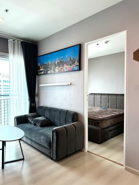Life Ratchadapisek, Bangkok, 279 Ratchadapisaek Road, Huai Khwang, Bangkok, 2 Bedrooms, 46 sqm, Condo For Sale, by Thawatchai Methawongworakul, 500499003 - DDproperty.com