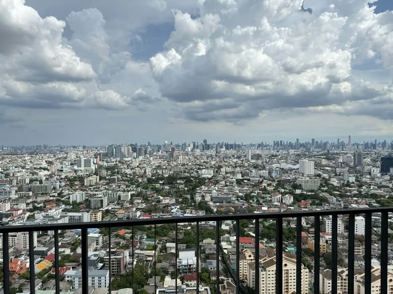 The Issara Ladprao, Bangkok, 296 Ladpao Road, Jom Phon, Chatuchak, Bangkok, 2 Bedrooms, 86 sqm, Condo For Rent, by Thananith Ittitulyapong, 500499015 - DDproperty.com
