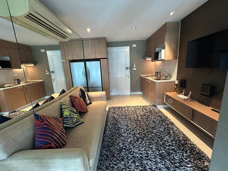 The Clover Thonglor Residence, Bangkok, Soi Sukhumvit 55, Khlong Tan Nua, Watthana, Bangkok, 1 Bedroom, 36 sqm, Condo For Rent, by Thananith Ittitulyapong, 500499025 - DDproperty.com