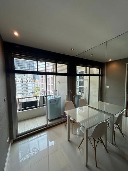 The Clover Thonglor Residence, Bangkok, Soi Sukhumvit 55, Khlong Tan Nua, Watthana, Bangkok, 1 Bedroom, 36 sqm, Condo For Rent, by Thananith Ittitulyapong, 500499025 - DDproperty.com