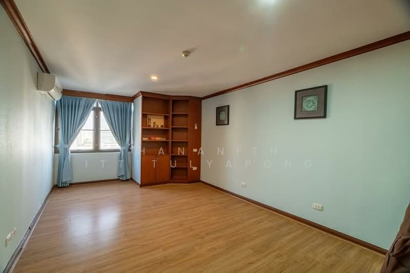The Waterford Park, Bangkok, Soi Sukhumvit 53, Khlong Tan Nua, Watthana, Bangkok, 3 Bedrooms, 203 sqm, Condo For Sale, by Thananith Ittitulyapong, 500499032 - DDproperty.com