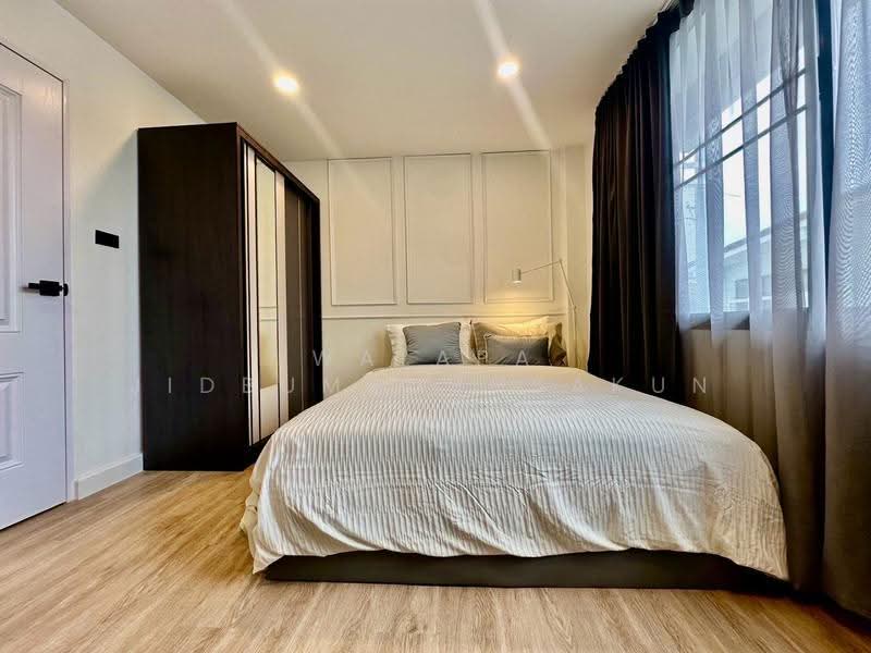 undefined, Bangkok, Lat Phrao, Bangkok, 3 Bedrooms, 200 sqm, Townhouse For Sale, by Walapa Jidbumrungsakun, 500499038 - DDproperty.com