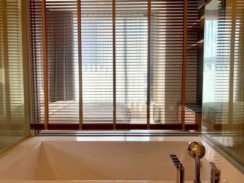 The Esse Asoke, Bangkok, 333 Soi Sukhumvit 21, Sukhumvit Road, Khlongtoei Nua, Watthana, Bangkok, 2 Bedrooms, 74 sqm, Condo For Rent, by Thananith Ittitulyapong, 500499040 - DDproperty.com