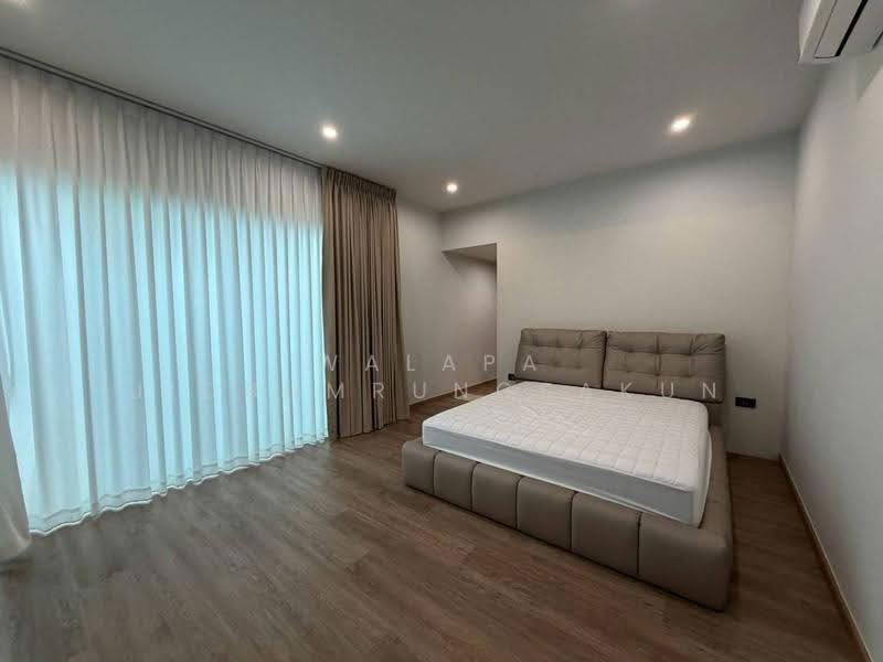 บ้าน 3-ห้องนอน, กรุงเทพ, บางกะปิ, ห้วยขวาง, กรุงเทพ, 300 ตร.ม., บ้านเดี่ยว ให้เช่า, โดย Walapa Jidbumrungsakun, 500499108 - DDproperty.com