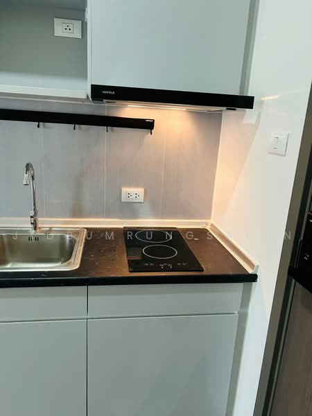 Supalai Loft Phasi Charoen Station, Bangkok, 678 Phet Kasem Rd, Bang Wa, Phasi Charoen, Bangkok, Studio, 31 sqm, Condo For Sale, by Walapa Jidbumrungsakun, 500499123 - DDproperty.com
