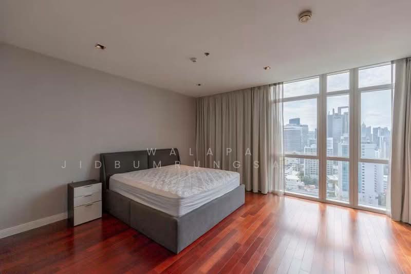 Athenee Residence, Bangkok, 65 Witthayu Road, Lumphini, Pathum Wan, Bangkok, 4 Bedrooms, 215 sqm, Condo For Rent, by Walapa Jidbumrungsakun, 500499130 - DDproperty.com