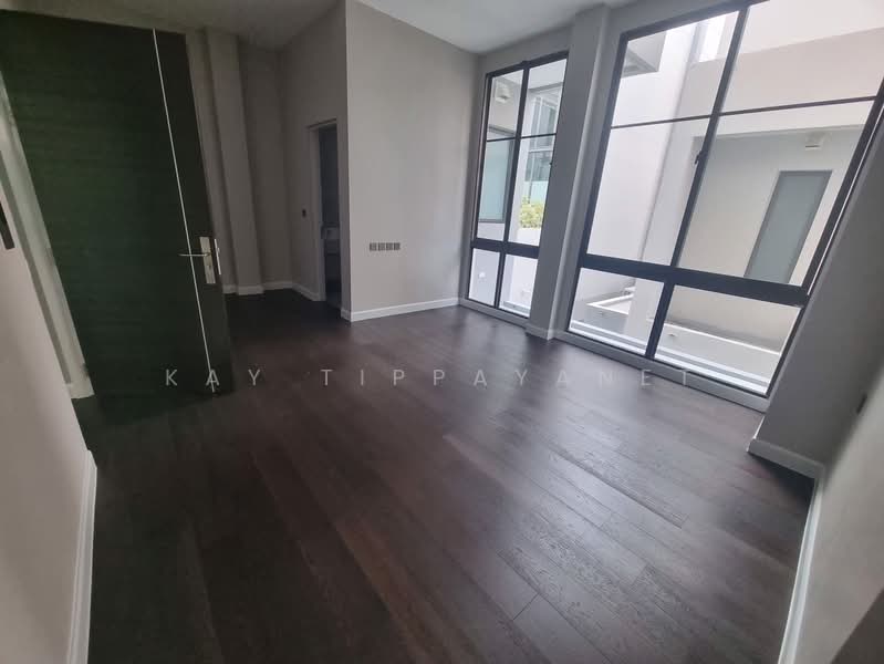 CONNOISSEUR Phatthanakan, Bangkok, Soi Phatthanakan 32, Suan Luang, Bangkok, 6 Bedrooms, 592 sqm, Single Detached House For Sale, by Kay Tippayanet, 500499163 - DDproperty.com