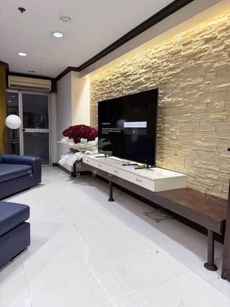 Witthayu Complex, Bangkok, 1673 New Petchaburi Road, Makkasan, Ratchathewi, Bangkok, 2 Bedrooms, 95 sqm, Condo For Rent, by ทศวัฏฏ์ วิเศษสัมมาพันธ์, 500499196 - DDproperty.com