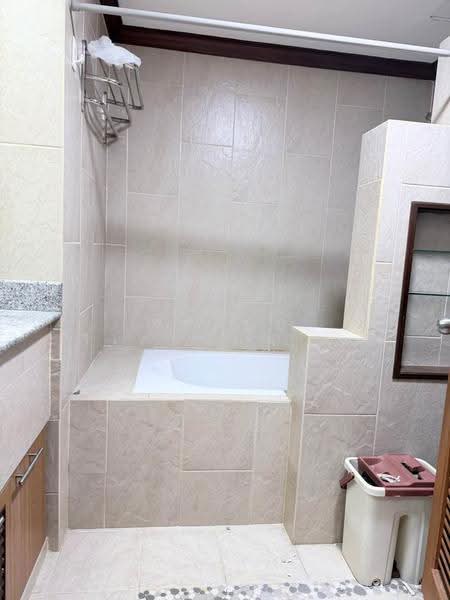 Witthayu Complex, Bangkok, 1673 New Petchaburi Road, Makkasan, Ratchathewi, Bangkok, 2 Bedrooms, 95 sqm, Condo For Rent, by ทศวัฏฏ์ วิเศษสัมมาพันธ์, 500499196 - DDproperty.com