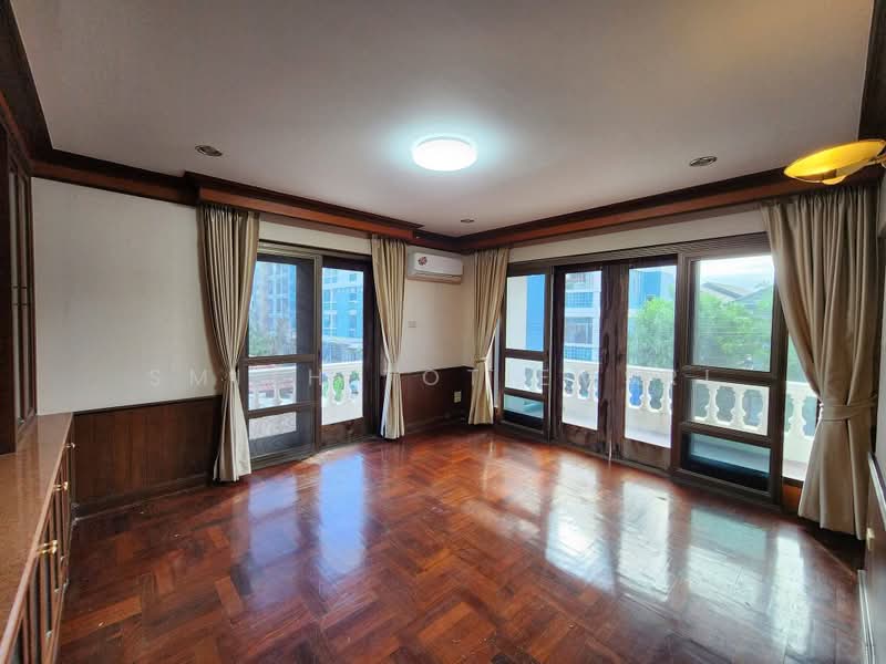 Flower Lee Garden, Bangkok, Nong Bon, Prawet, Bangkok, 4 Bedrooms, 450 sqm, Single Detached House For Sale, by Smith Totiemsri, 500499233 - DDproperty.com