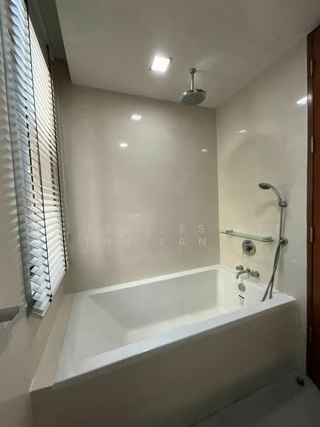 ASHTON Asoke, Bangkok, 131 Asoke Montri Road, Khlongtoei Nua, Watthana, Bangkok, 1 Bedroom, 33 sqm, Condo For Rent, by GT Real Estate Thailand, 500499238 - DDproperty.com