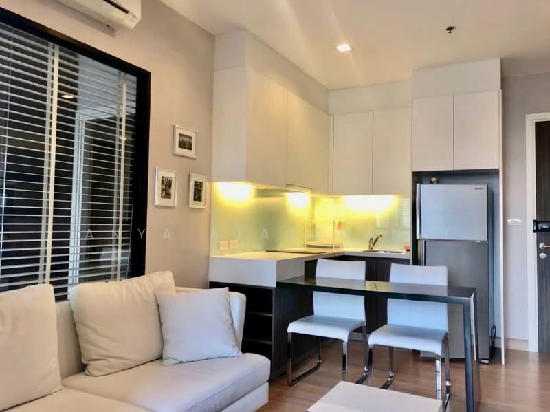 Urbano Absolute Sathon-Taksin : เออร์บาโน่ แอบโซลูท สาทร - ตากสิน, กรุงเทพ, 345 ซอยเจริญนคร 14/2, คลองต้นไทร, คลองสาน, กรุงเทพ, 37 ตร.ม., คอนโด ให้เช่า, โดย Anya Atarchanai, 500499245 - DDproperty.com