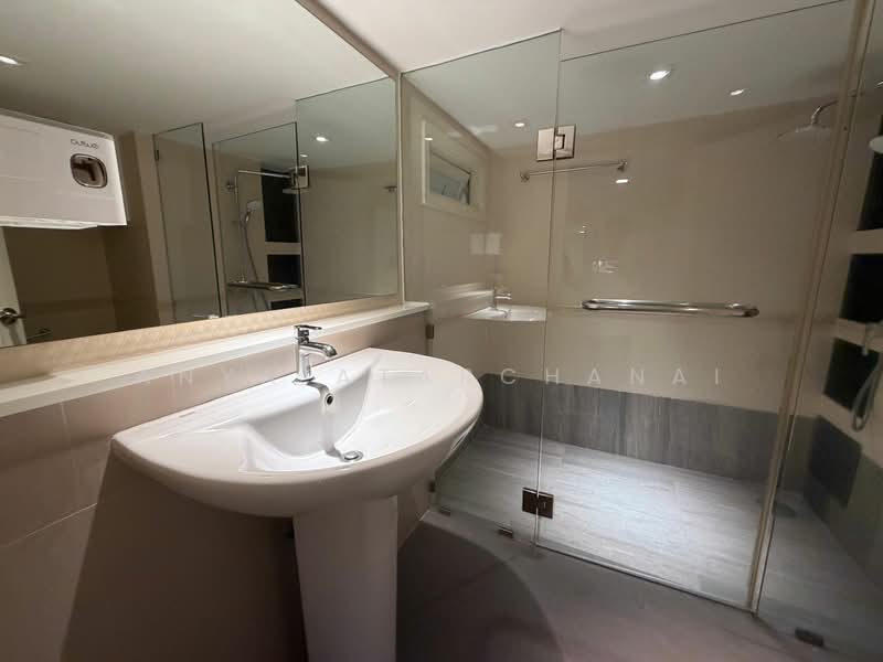 The Emporio Place, Bangkok, 93 Soi Sukhumvit 24, Sukhumvit Road, Khong Tan, Khlong Toei, Bangkok, 2 Bedrooms, 141 sqm, Condo For Rent, by Anya Atarchanai, 500499286 - DDproperty.com