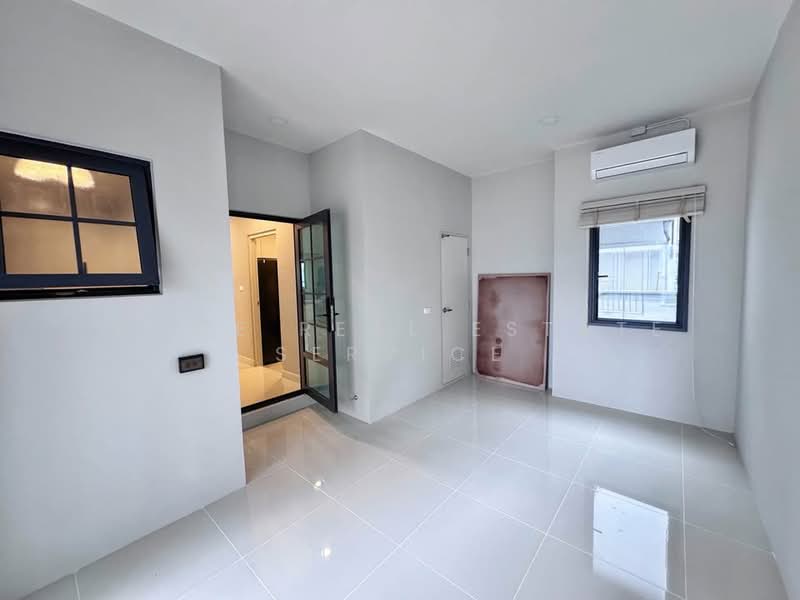 Centro Bangna Phase 2, Samut Prakan, Bang Kaeo, Bang Plee, Samut Prakan, 4 Bedrooms, 300 sqm, Single Detached House For Rent, by HOME Real Estate Service, 500499325 - DDproperty.com