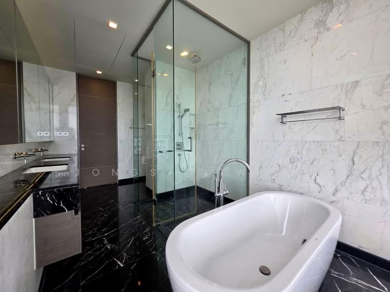 Saladaeng One, Bangkok, Sala Daeng 1 Alley, Silom, Bang Rak, Bangkok, 3 Bedrooms, 226 sqm, Condo For Rent, by Yenrudee Jongsaritwang, 500499329 - DDproperty.com