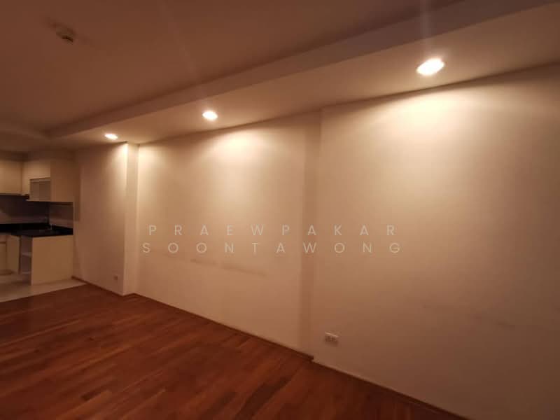 Abstracts Phahonyothin Park, Bangkok, 1076 Phahonyothin Road, Jom Phon, Chatuchak, Bangkok, 1 Bedroom, 50 sqm, Condo For Rent, by Praewpakar Soontawong, 500499363 - DDproperty.com