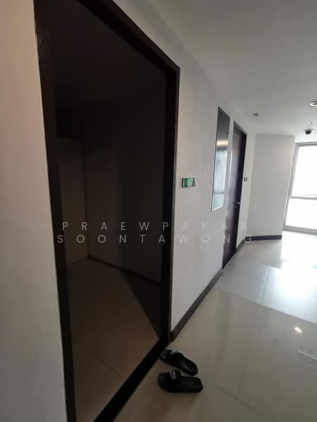 Abstracts Phahonyothin Park, Bangkok, 1076 Phahonyothin Road, Jom Phon, Chatuchak, Bangkok, 1 Bedroom, 50 sqm, Condo For Rent, by Praewpakar Soontawong, 500499363 - DDproperty.com