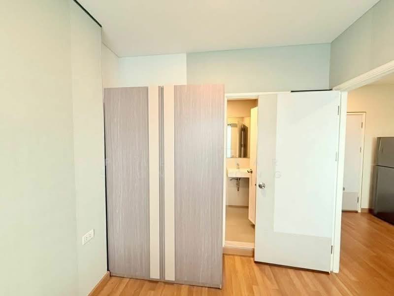 Lumpini Place Ratchada-Sathu, Bangkok, 501 3 Sathu Pradit 27 Alley, Chong Nonsi, Yan Nawa, Bangkok, 1 Bedroom, 29 sqm, Condo For Rent, by Praewpakar Soontawong, 500499368 - DDproperty.com