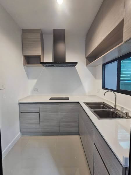 Nirvana Define Srinakarin-Rama 9, Bangkok, Srinakarin - Rom Klao Road, Saphan Sung, Bangkok, 3 Bedrooms, 240 sqm, Townhouse For Rent, by Aphisit Khotudon, 500499369 - DDproperty.com