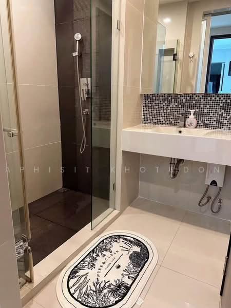 Rhythm Sukhumvit 44/1, Bangkok, Sukhumvit Road, Phra Kanong, Khlong Toei, Bangkok, 2 Bedrooms, 51 sqm, Condo For Rent, by Aphisit Khotudon, 500499377 - DDproperty.com