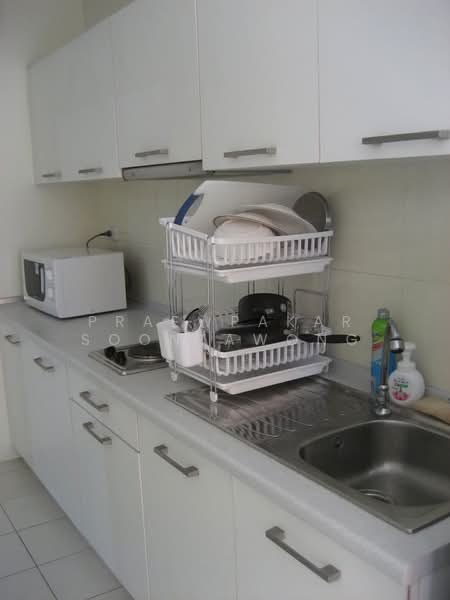 Life @ Ratchada-Suthisan, Bangkok, Ratchadapisek Road, Samsen Nok, Huai Khwang, Bangkok, 1 Bedroom, 35 sqm, Condo For Rent, by Praewpakar Soontawong, 500499386 - DDproperty.com