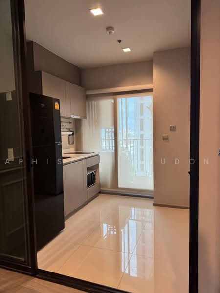 Life Asoke, Bangkok, Asoke-Dindang Road, Bang Kapi, Huai Khwang, Bangkok, 1 Bedroom, 32 sqm, Condo For Rent, by Aphisit Khotudon, 500499387 - DDproperty.com