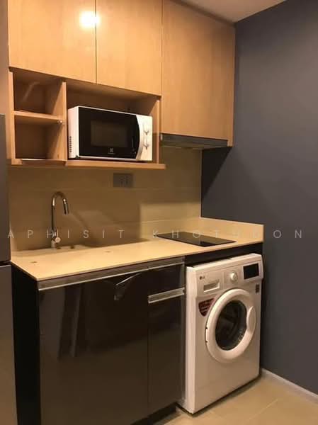 Q Chidlom-Phetchaburi, Bangkok, 1088 Phetchaburi Road, Makkasan, Ratchathewi, Bangkok, 1 Bedroom, 36 sqm, Condo For Rent, by Aphisit Khotudon, 500499393 - DDproperty.com