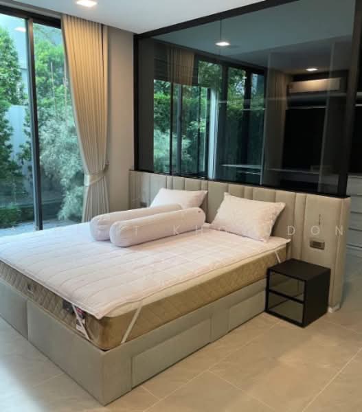 VIVE Krungthep Kreetha, Bangkok, Krungthep Kreetha Road, Saphan Sung, Bangkok, 4 Bedrooms, 421 sqm, Single Detached House For Rent, by Aphisit Khotudon, 500499397 - DDproperty.com