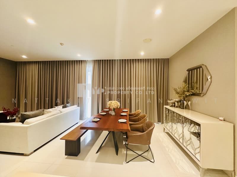 Vittorio 39, Bangkok, 8 Sukhumvit, Khlong Tan Nua, Watthana, Bangkok, 2 Bedrooms, 142 sqm, Condo For Rent, by Nattakit Sripanyawit, 500499487 - DDproperty.com