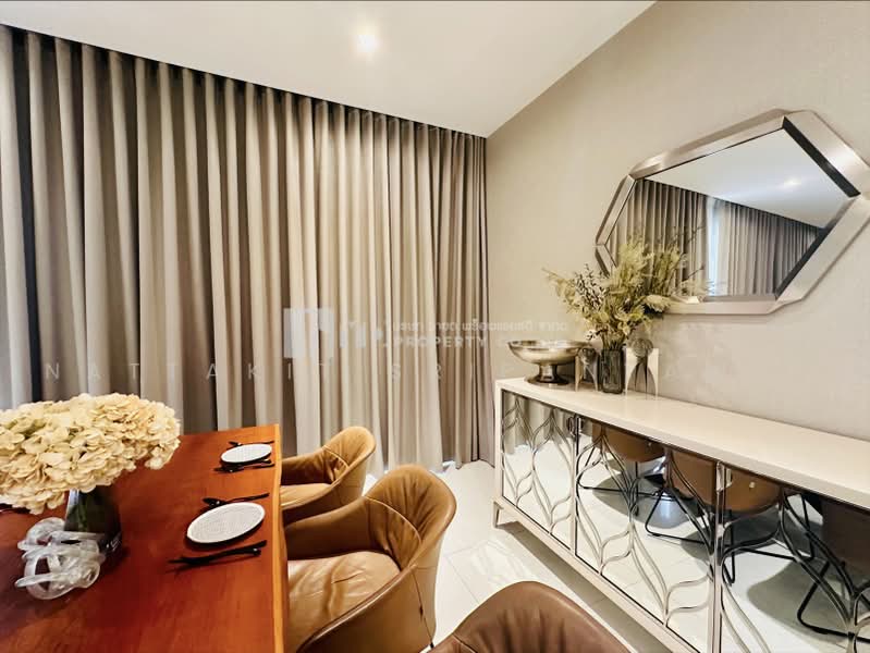 Vittorio 39, Bangkok, 8 Sukhumvit, Khlong Tan Nua, Watthana, Bangkok, 2 Bedrooms, 142 sqm, Condo For Rent, by Nattakit Sripanyawit, 500499487 - DDproperty.com