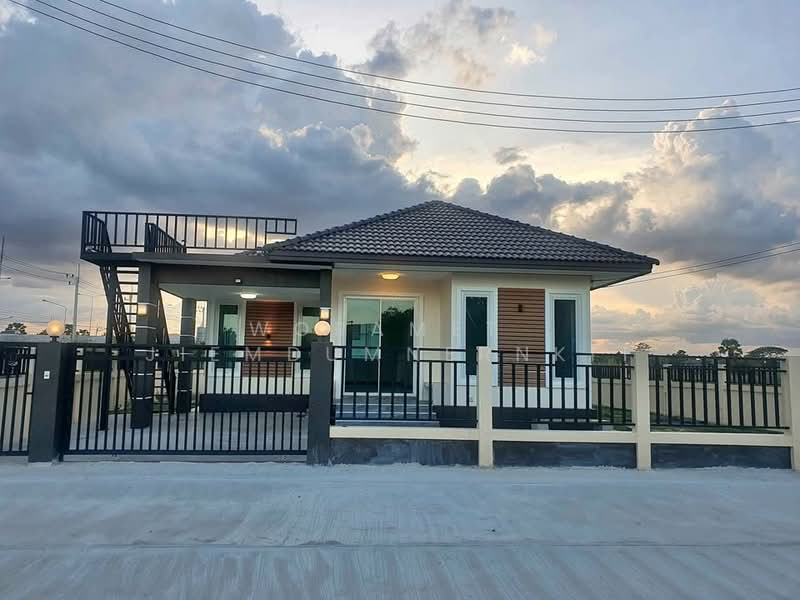3-BR House, Prachuap Khiri Khan, Pran Buri, Prachuap Khiri Khan, 3 Bedrooms, 110 sqm, Single Detached House For Sale, by Woramet Jiemdumnernkit, 500499547 - DDproperty.com